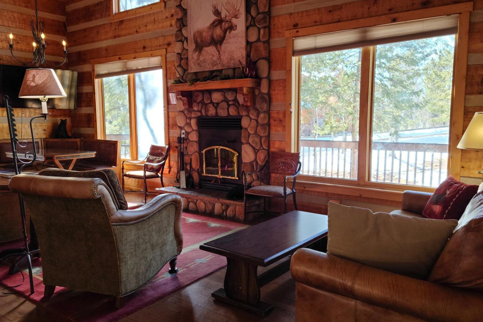 Villa Timber Wolf Woodland Park Esterno foto