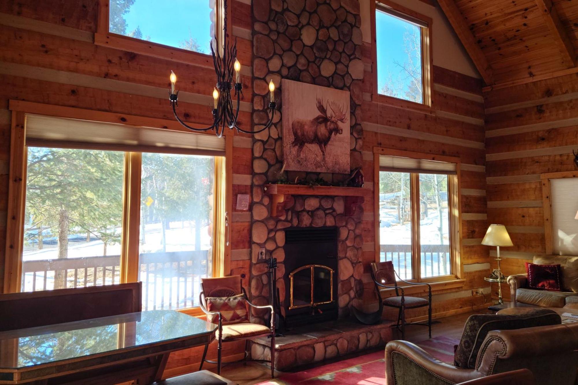 Villa Timber Wolf Woodland Park Esterno foto