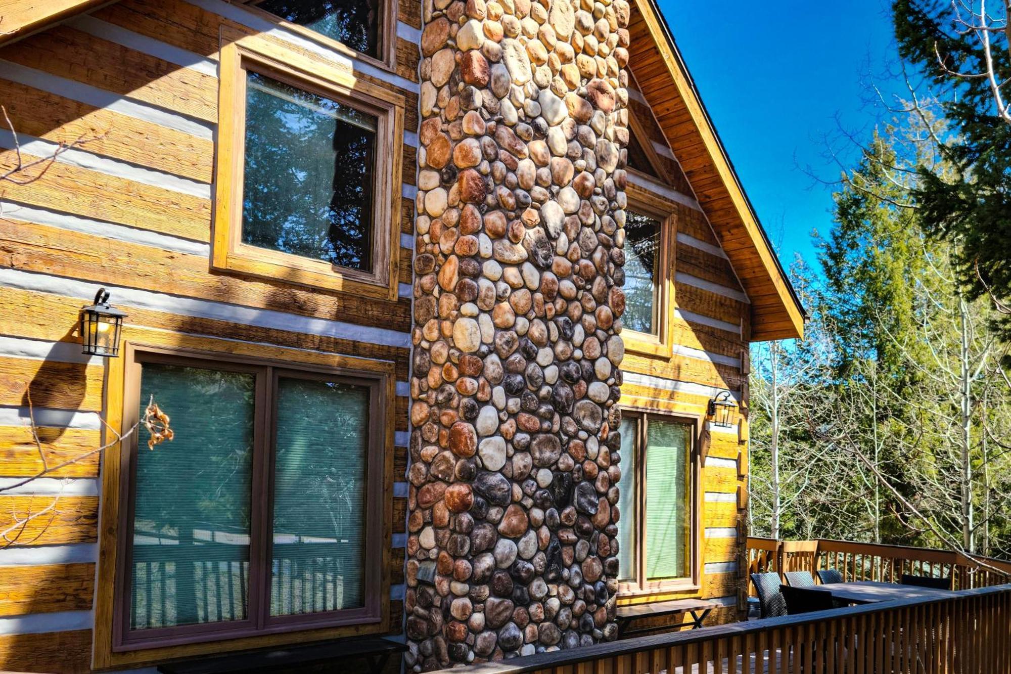 Villa Timber Wolf Woodland Park Esterno foto