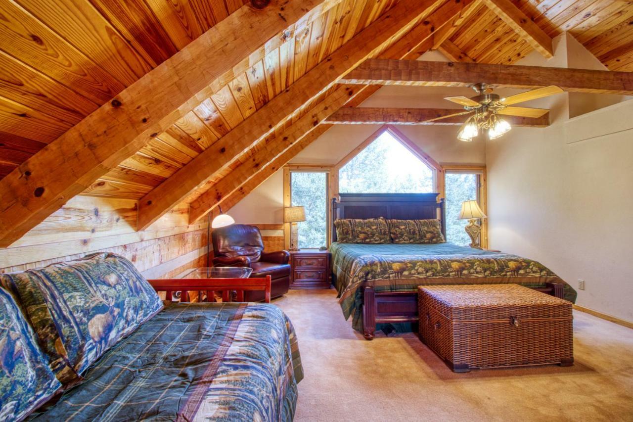 Villa Timber Wolf Woodland Park Esterno foto