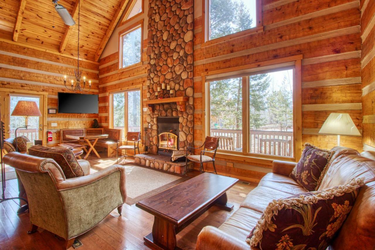 Villa Timber Wolf Woodland Park Esterno foto